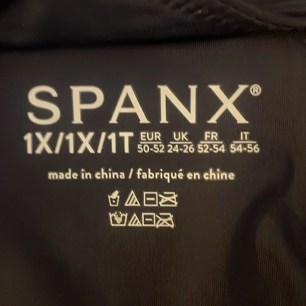 NWT Spanx One Piece Swimsuit - Picture 5 of 7